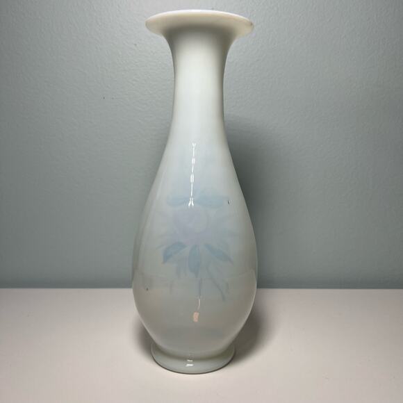 Vintage 40s White Opaline Glass Hand Painted Vase Blown Art Glass Floral - Picture 3 of 12